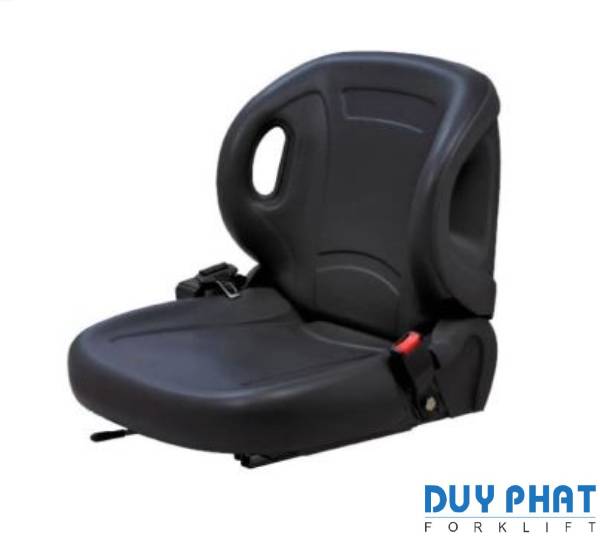 Dây đai an toàn được gắn trên ghế ngồi xe nâng