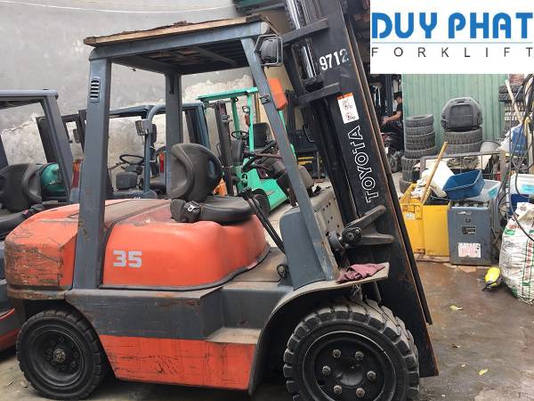 Thiết kế xe nâng tải trọng 3.5 tấn khá nhỏ gọn