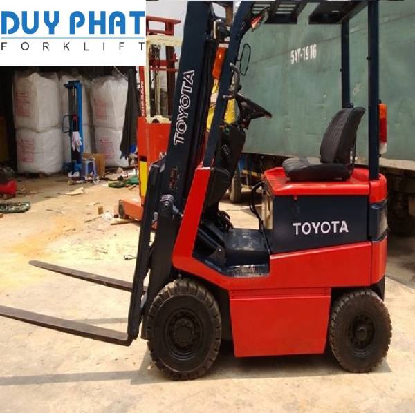 Xác định khối lượng hàng hóa cần phải nâng hạ