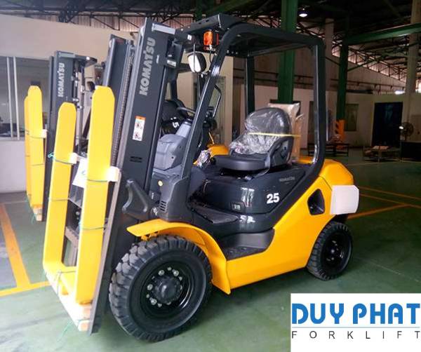 Xe nâng hàng là giải pháp nâng hạ hữu ích trong đời sống hiện nay
