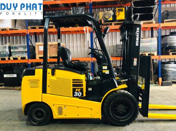 Tầm quan trọng của xe nâng điện trong quá trình sản xuất và vận chuyển hàng hóa