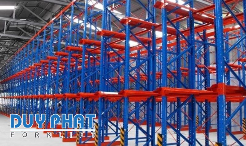 Kệ drive in là gì?