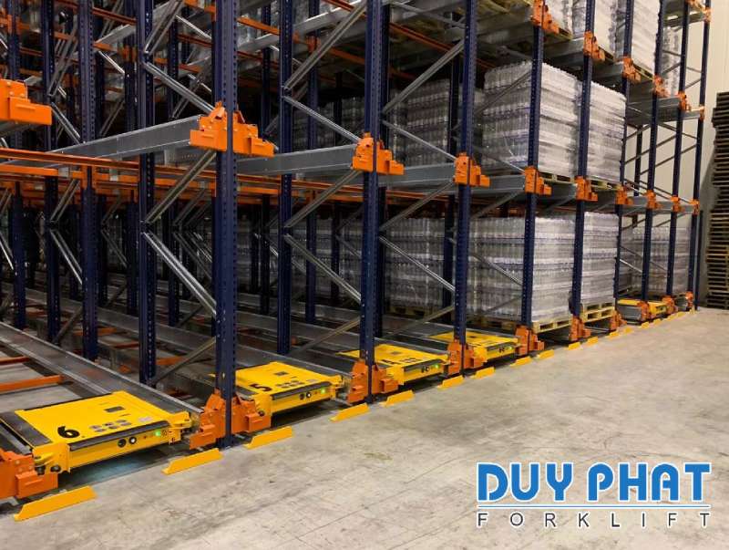 Ứng dụng của Pallet Shuttle vào ngành bánh kẹo 4 Hệ thống kho Pallet Shuttle góp phần nâng cao hiệu quả lưu kho