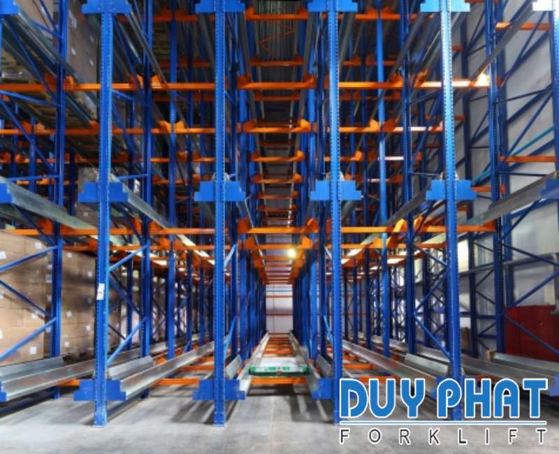 Pallet Shuttle giúp lưu kho hàng hóa hiệu quả