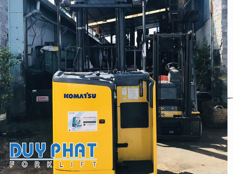 Xe nâng điện KOMATSU FB15RL-15 1,5T- 3M