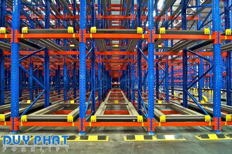 Pallet Shuttle vận hành theo cơ chế tự động, linh hoạt