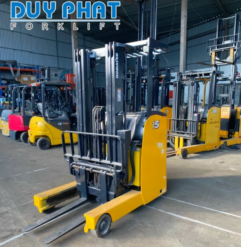 Xe nâng điện Komatsu 1.5 tấn FB15AH-12 ngồi lái, nâng cao 4 mét